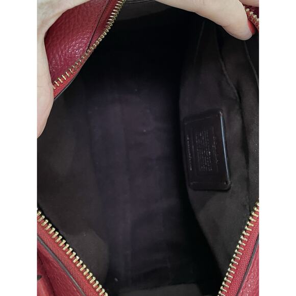 Coach Authentic F89042 Rogue Bag 25 Crossbody Shoulder Purse. Red, Lock & Key. - Picture 9 of 10